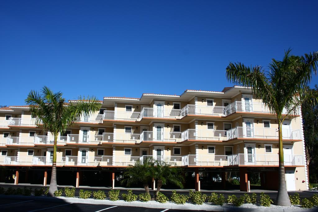 Beso Del Sol Resort Dunedin Exterior foto