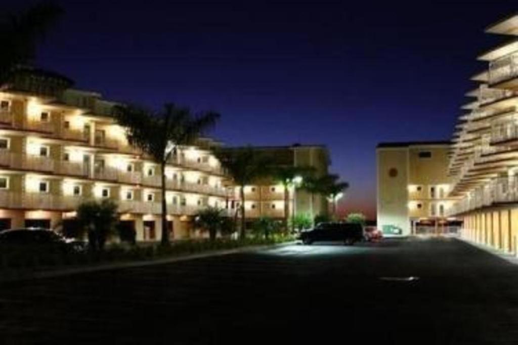Beso Del Sol Resort Dunedin Exterior foto